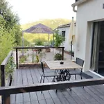 Bed & Breakfast La Guitoune - Clim, Parking Et Terrasses Privées, Entrées Indépendantes, Laroque (Herault)