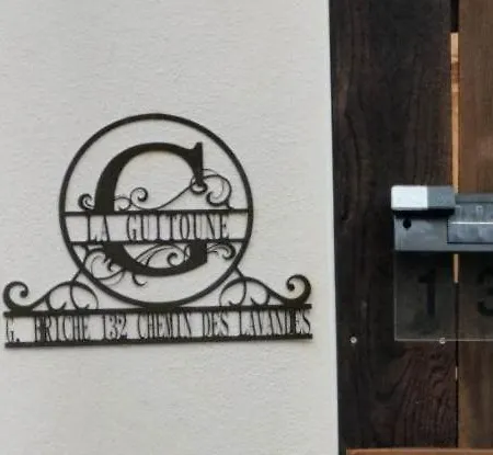 La Guitoune - Clim, Parking Et Terrasses Privees, Entrees Independantes, Bed & Breakfast Laroque (Herault)