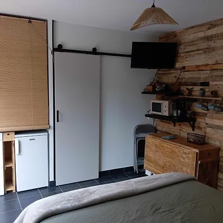 La Guitoune - Clim, Parking Et Terrasses Privées, Entrées Indépendantes, Bed and breakfast