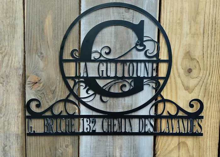 La Guitoune - Ou Studio, Clim, Parking, Sdb Terrasses Et Entrees Privatives, Frühstückspension