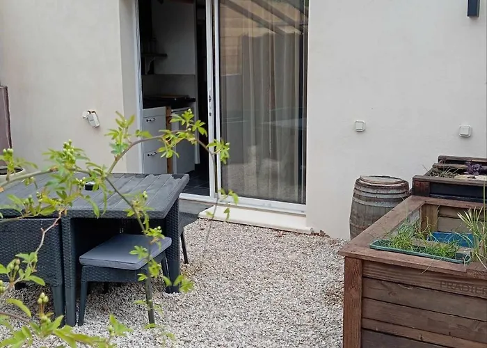 La Guitoune - Clim, Parking Et Terrasses Privées, Entrées Indépendantes, 3* Laroque (Herault)